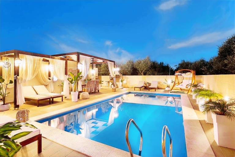 Villa Platanias