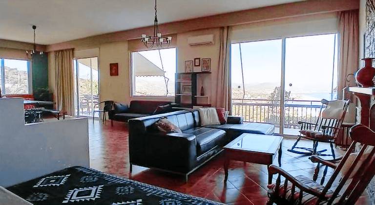 Ample vacation home with patio, BBQ & garden | Good for workation | Pet-friendly — photo 2