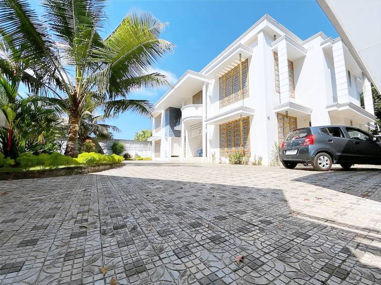 House  Chavara