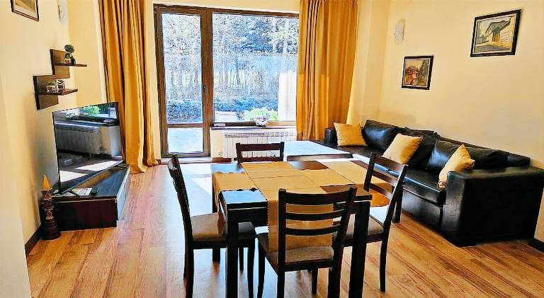 Apartment with pool & jacuzzi | Pets are welcome in Razlog