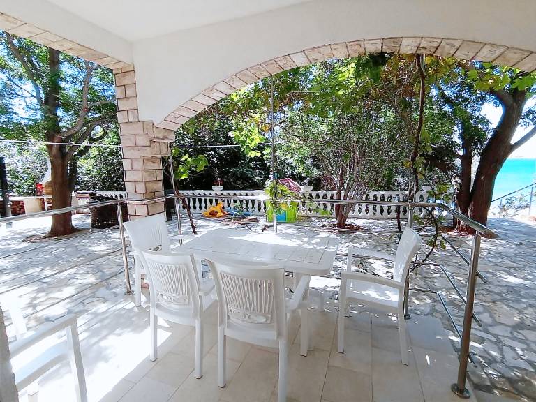 Two bedroom apartment near beach Vidalići (Pag) (A-18936-b) — photo 2