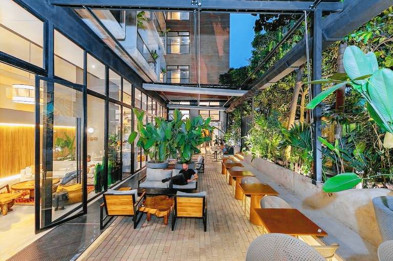Landmark Hotel