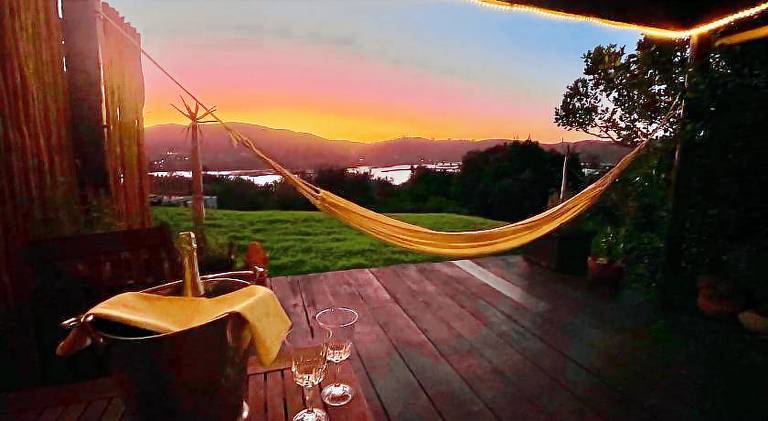 Moonriver Sunset View Cottage and Le Shed Garden Cottage in Knysna