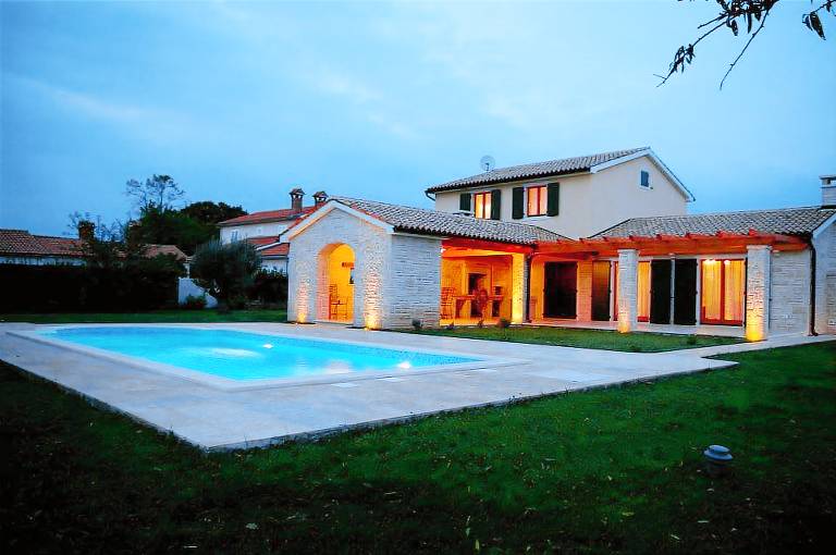 Vila Hrboki