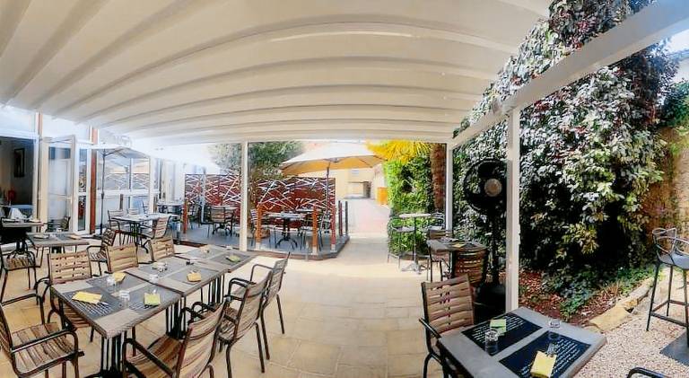Logis Hotel Le Lion d'Or — photo 3