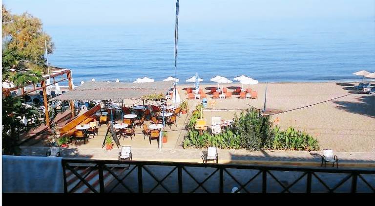 Holiday apartment with terrace & garden — photo 5