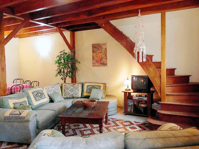 Gite with garden — photo 2