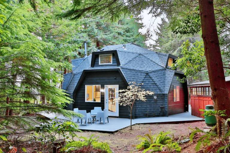 House  Coos Bay