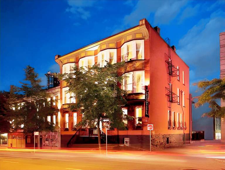 Victorian Hotel