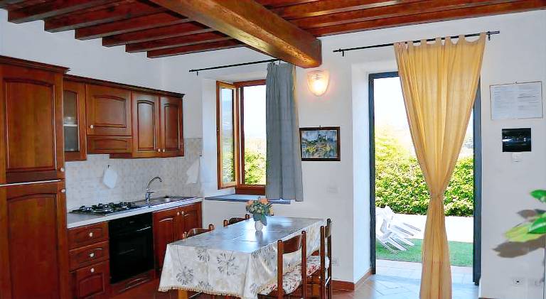 Farm with 2 rooms for 6 persons — photo 4