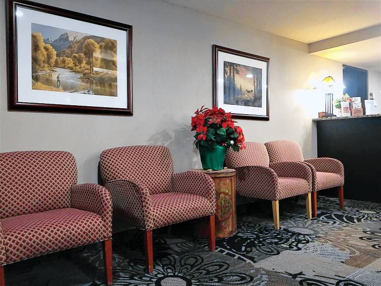 Americas Best Value Inn & Suites Boise — photo 3