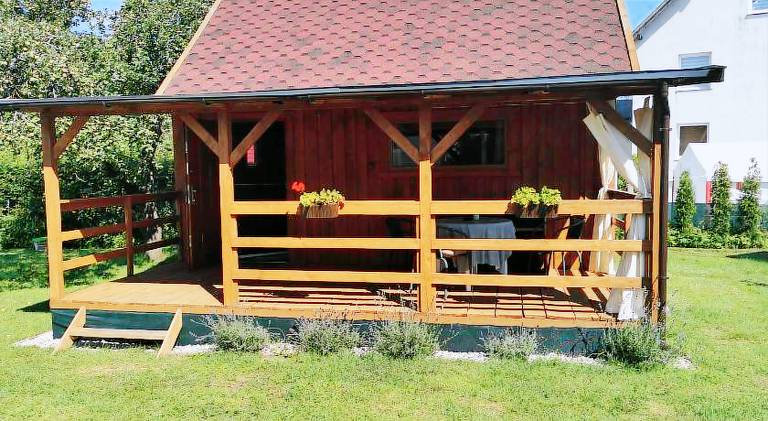 Apartment with terrace, garden & BBQ in Gizycko