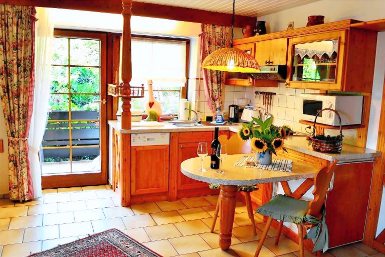 Apartment 'Nachtigall' with Mountain View, Shared Terrace and Wi-Fi — photo 5