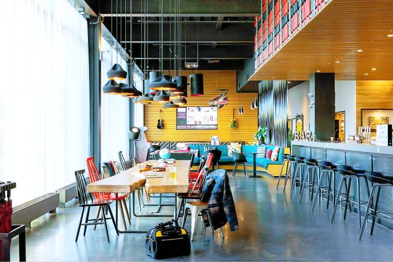 Moxy Aberdeen Airport — photo 4