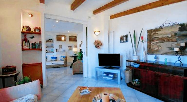 Villa with pool, garden & patio | Suitable for remote work — photo 2