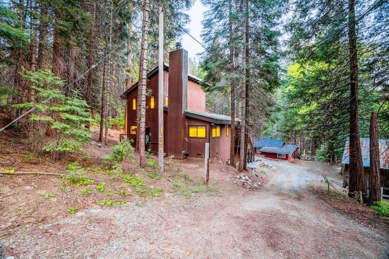 Cabin Oakhurst