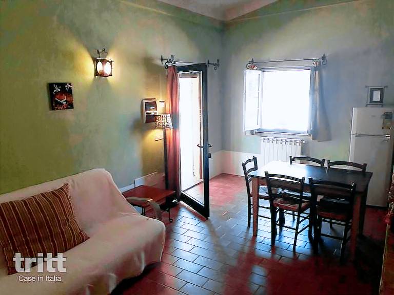 Beautiful vacation home with terrace, yard & BBQ | Dogs allowed — photo 4