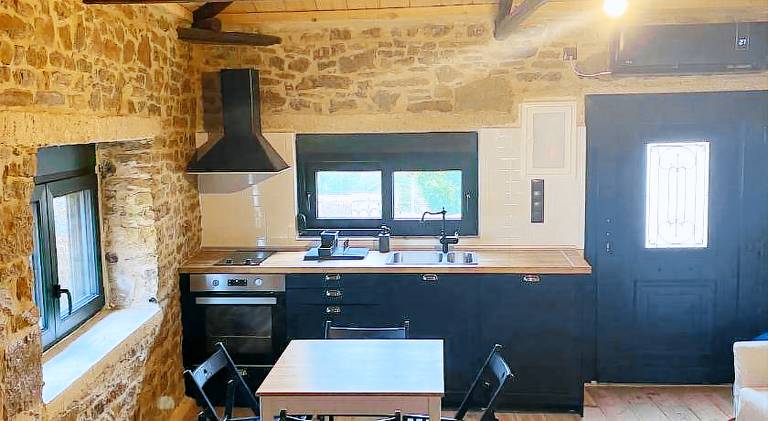 Vacation home with terrace & yard in Lemnos