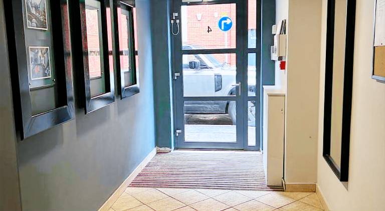 Charming apartment | Near Belfast City Hall | Pets are welcome — photo 4