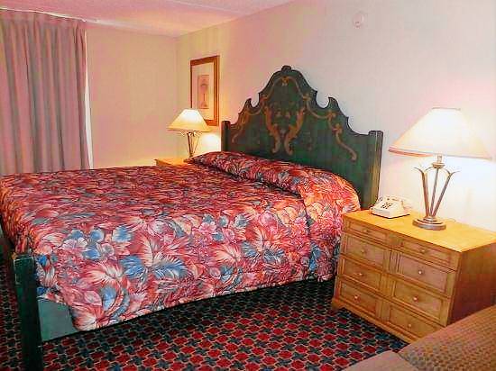 I-Drive Grand Resort & Suites — photo 2