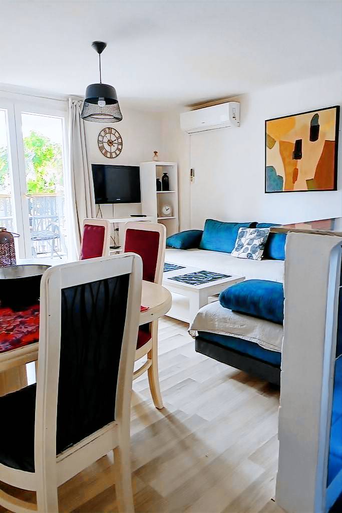 Four-bedroom apartment with terrace Vodice (A-927-a) — photo 3