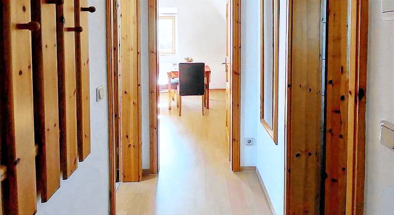 Holiday apartment with patio, barbecue & garden — photo 3