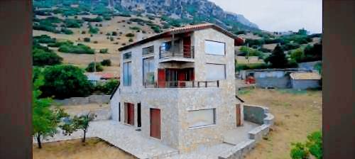 σπίτι Αράχοβα