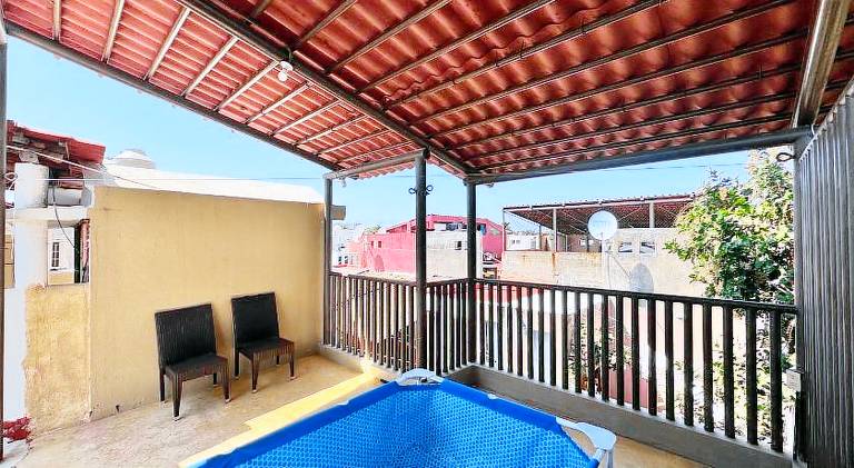House with pool | Pets are welcome — photo 4