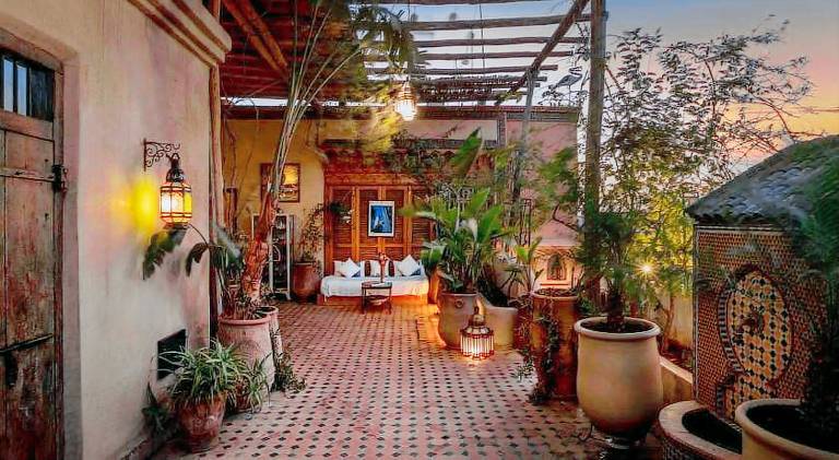 Holiday apartment with BBQ, garden & terrace — photo 2