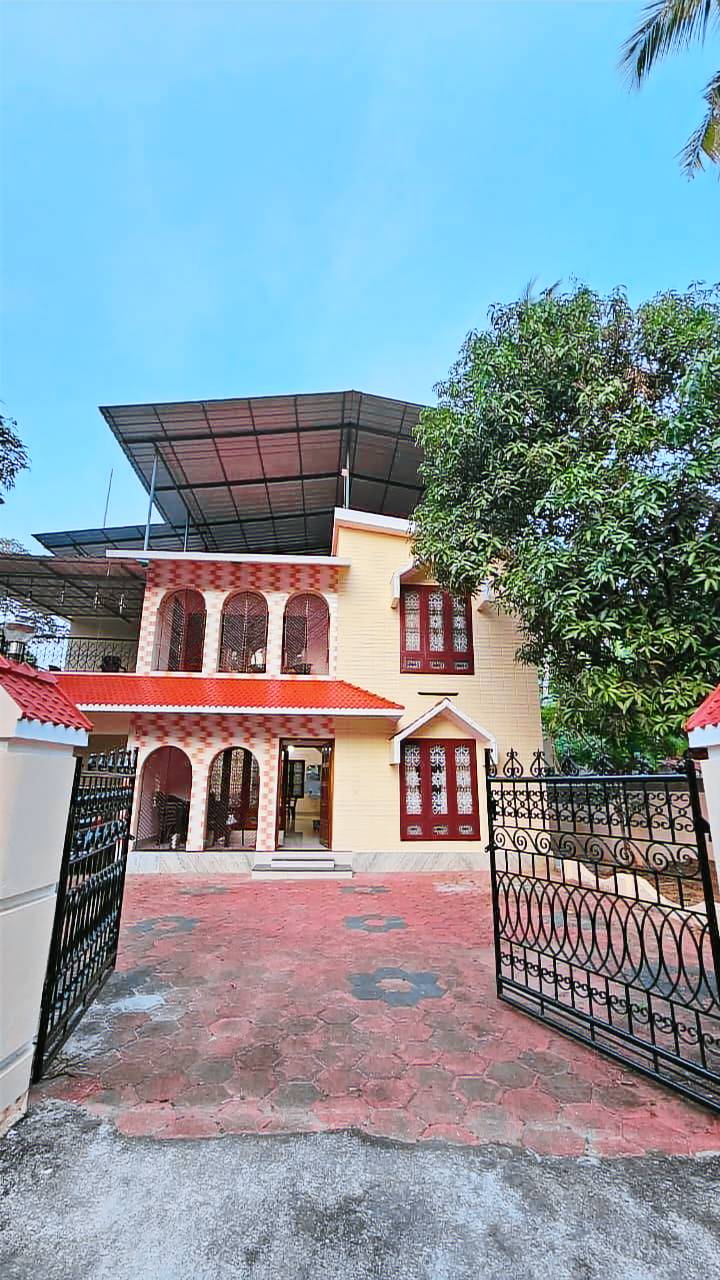 House  Varkala Beach