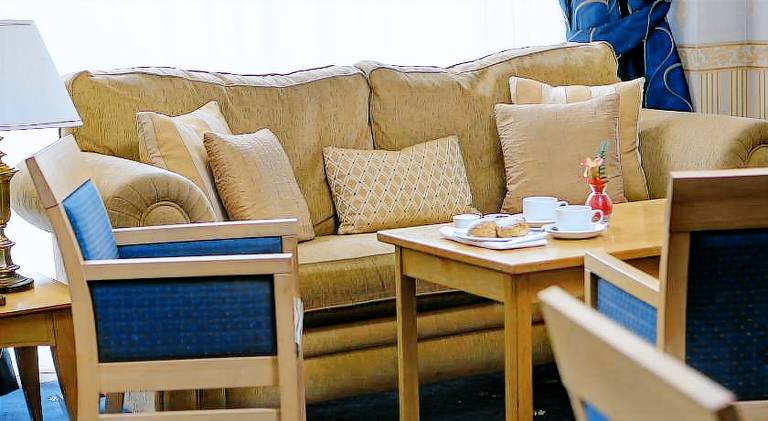 Tiverton Hotel Lounge & Venue — photo 2