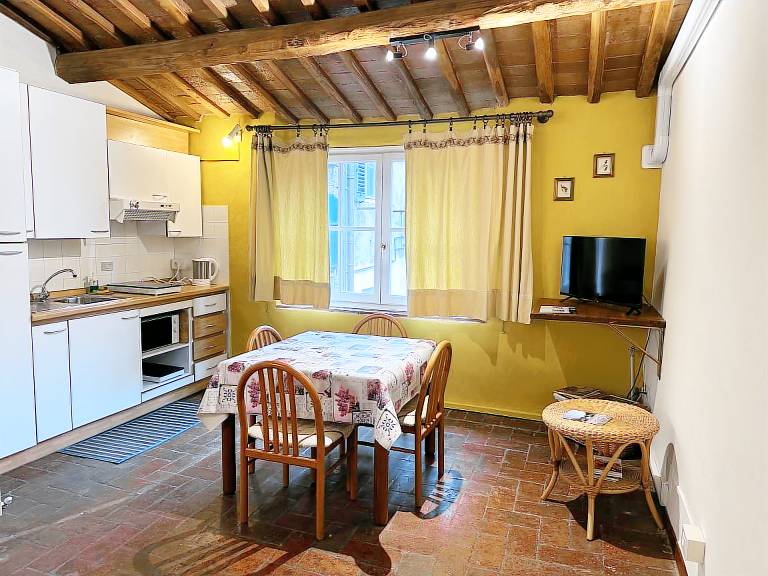 Nido sui tetti di Lucca: Romantico e centralissimo — photo 4