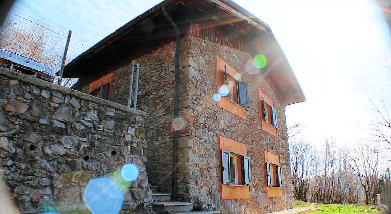 Casa San Giovanni bianco