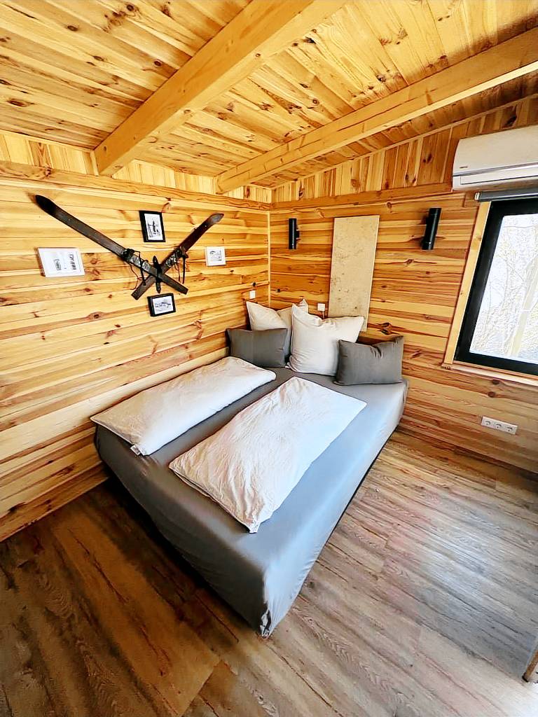 Children-friendly lovely rental with garden, patio & barbeque | Garden view | Pets allowed — photo 4
