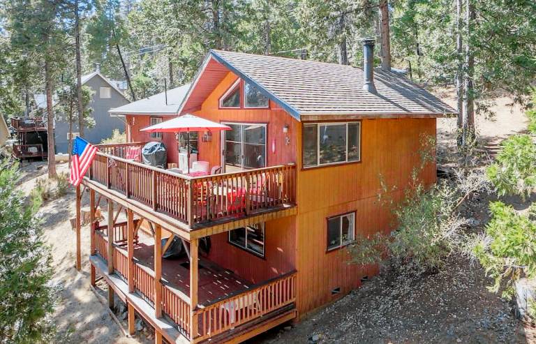 Cabin  Arnold