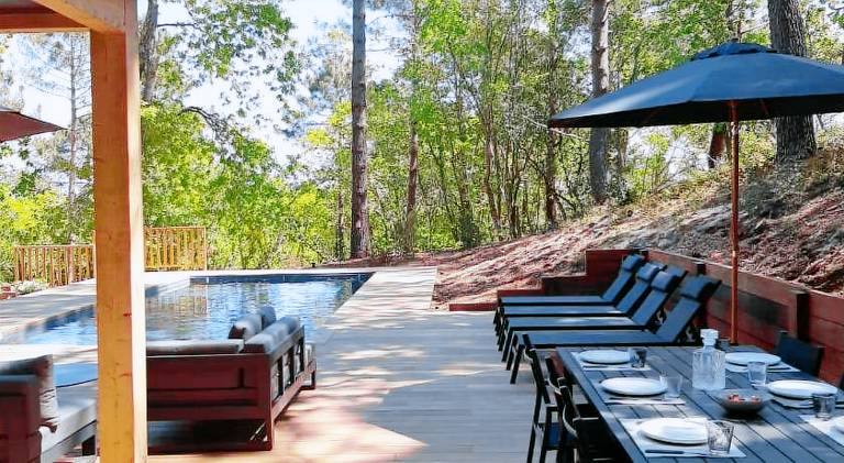 Villa with pool — photo 3