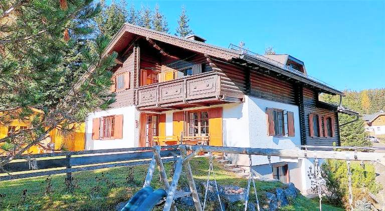 200 m² Ferienhaus