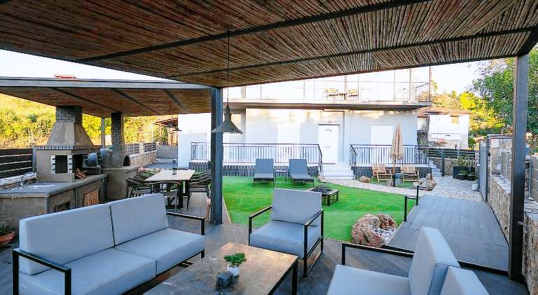 Villa with hot tub & pool — photo 3