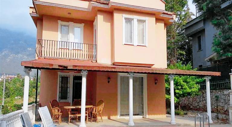 Villa Christing-Cozy Private Villa with Pool in Central Location in Mugla