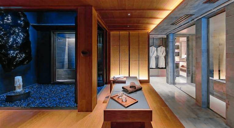 210 m&sup2; Ferienhaus