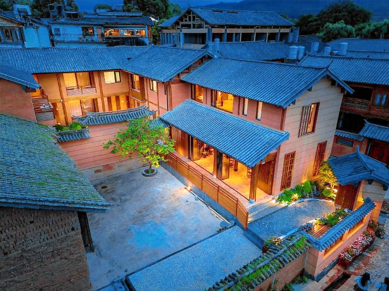 Hotel NANDANA in Dali