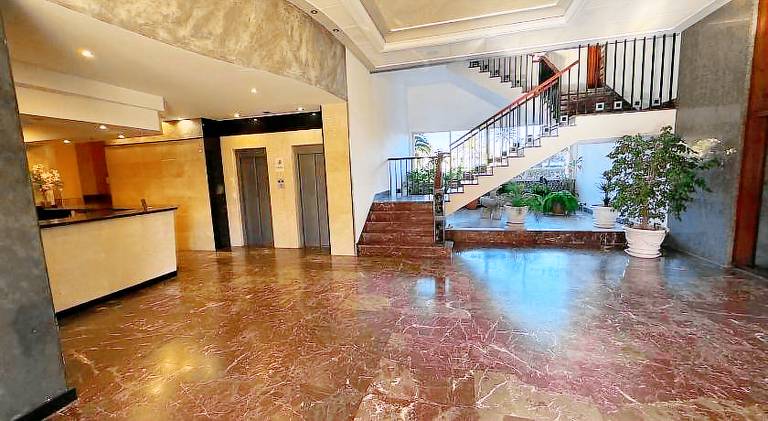 La Roca Sea View Luxury Apartment Beach Elevator — photo 5