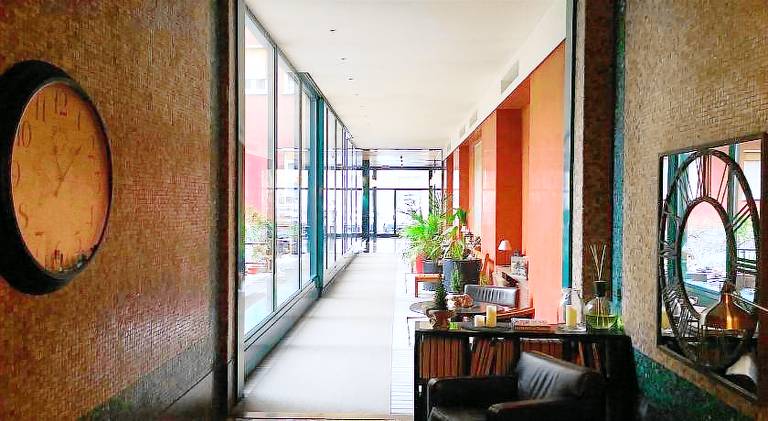 Serviced apartment with yard | Pet-friendly — photo 5