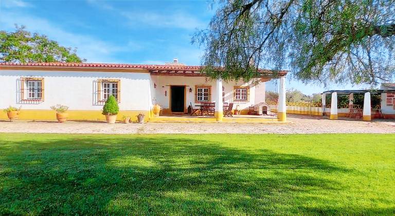 House with jacuzzi & pool | Pets are welcome in Évora