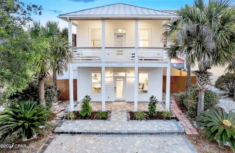 Child-friendly vacation home with yard, barbecue & patio | Beach view | Close to the beach | Dogs allowed in Panama City