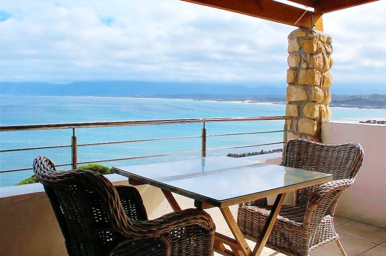 Bed and breakfast  Gansbaai