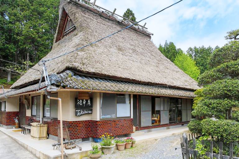House  Danjo Keihokukamiyugecho