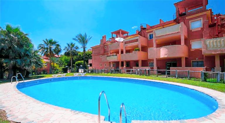 Lovely apartment with jacuzzi & pool | Pets allowed in Marbella