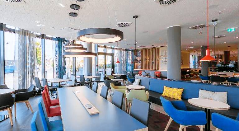 Holiday Inn Express Dusseldorf- Hauptbahnhof By IHG — photo 3
