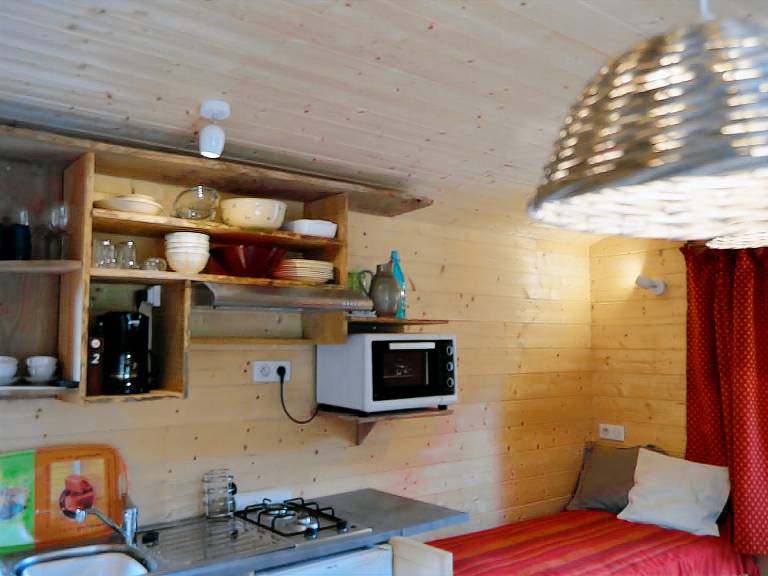 Cottage with barbeque — photo 5